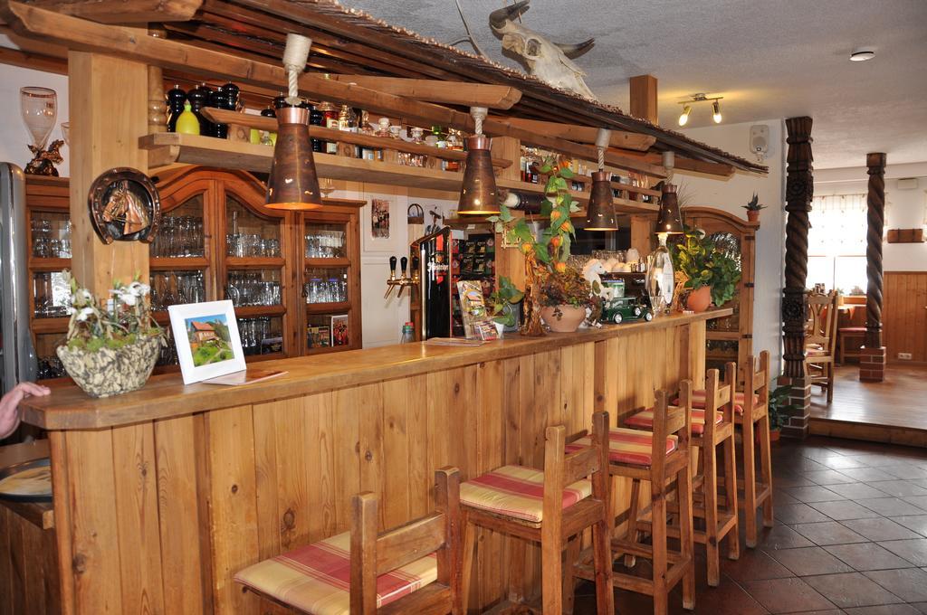 Steakhouse & Pension Crazy Horse Suhl Εξωτερικό φωτογραφία